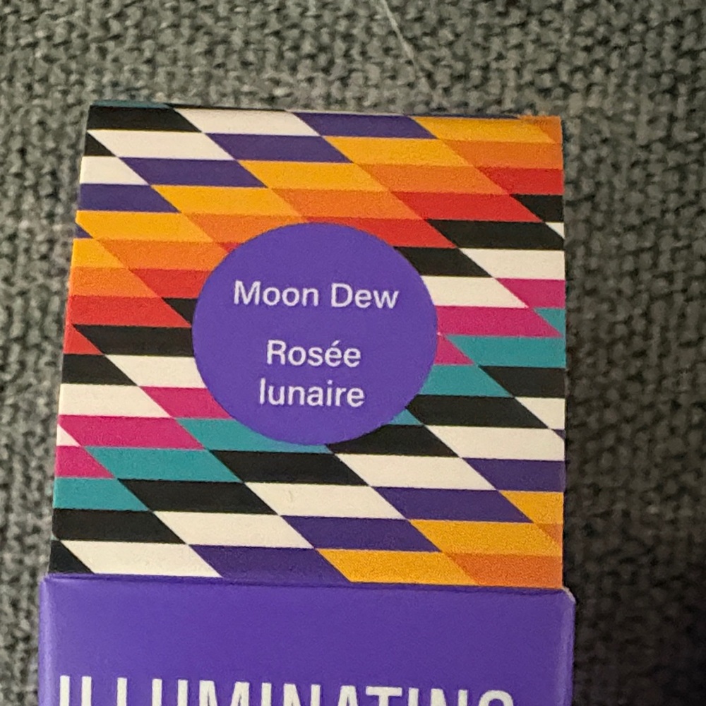 LIMITED-EDITION ILLUMINATING PRIMER GEL - Picture 3 of 4